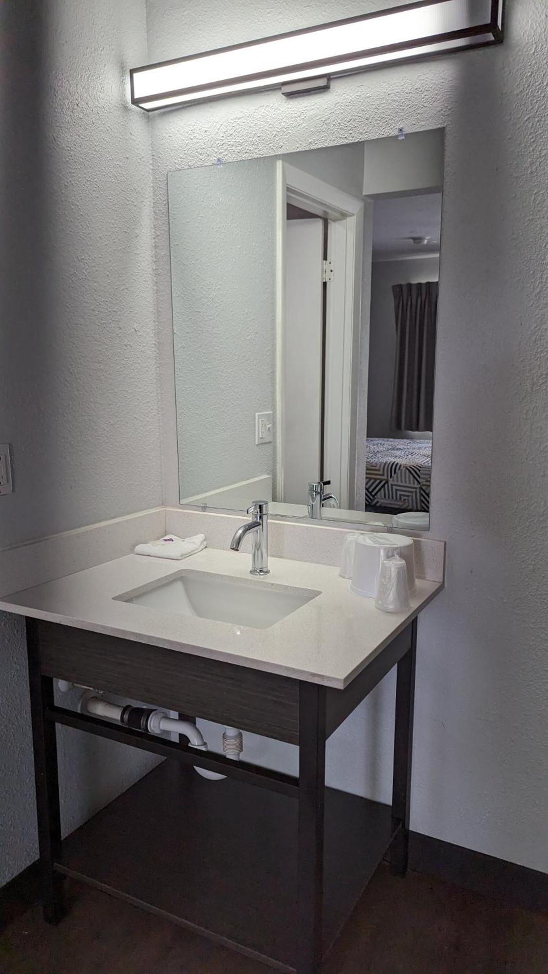 Motel 6-Nashua, Nh ภายนอก รูปภาพ