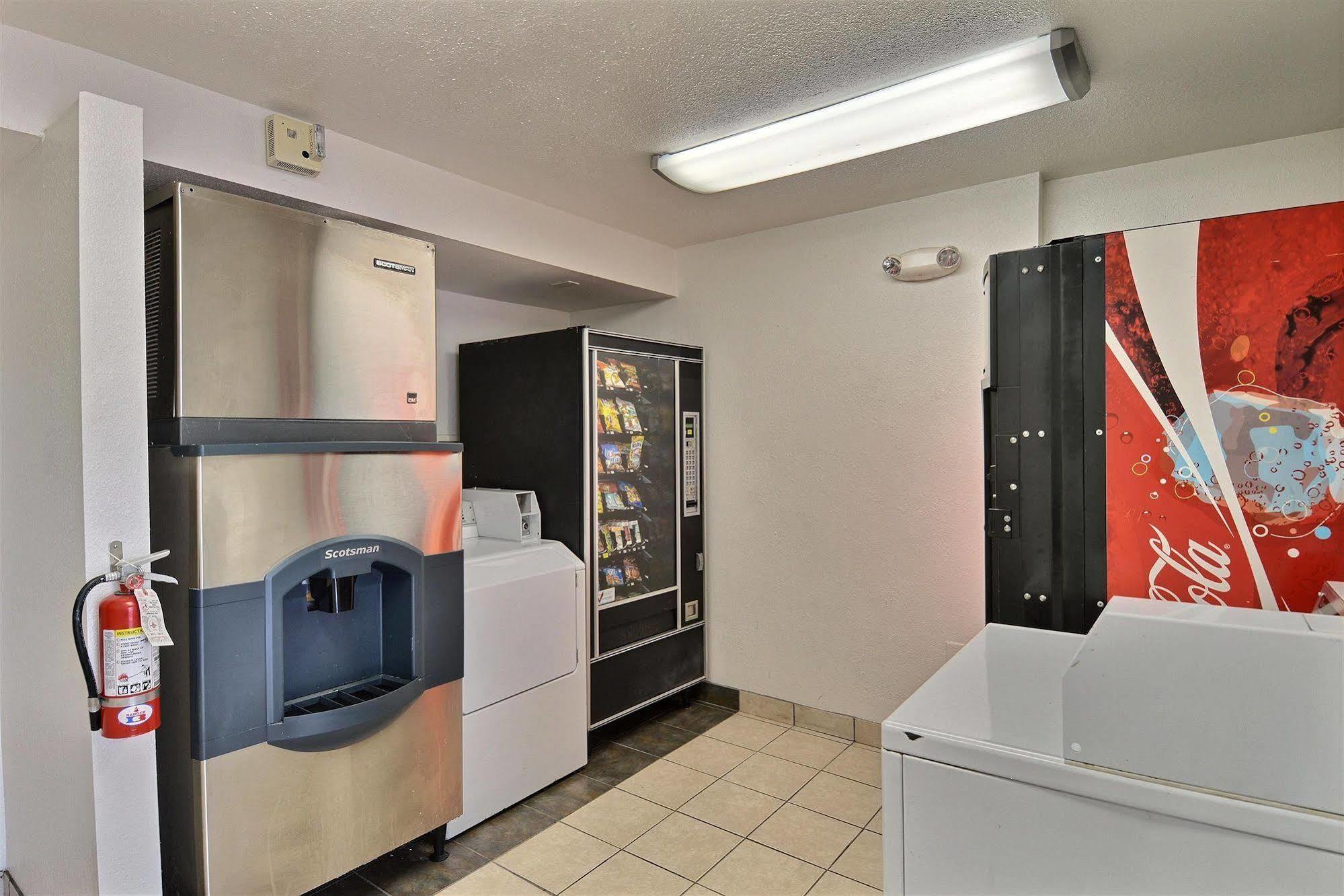 Motel 6-Nashua, Nh ภายนอก รูปภาพ
